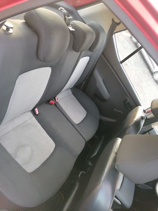 Hyundai.I10.2008.1.1.benzina.66.hp