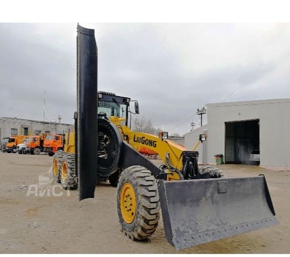 Yangi greyder arendaga beramiz