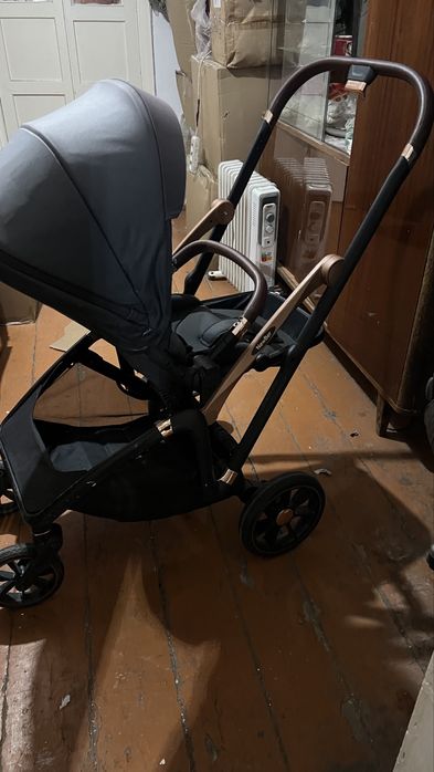 Детская коляска