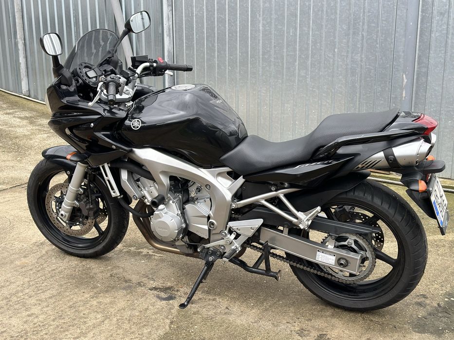 Motocicleta Yamaha Fazer 6 S 2005