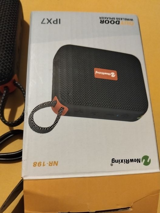 Boxa portabila noua