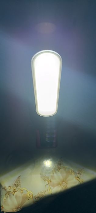 Фонарик  универсальный аккумуляторный