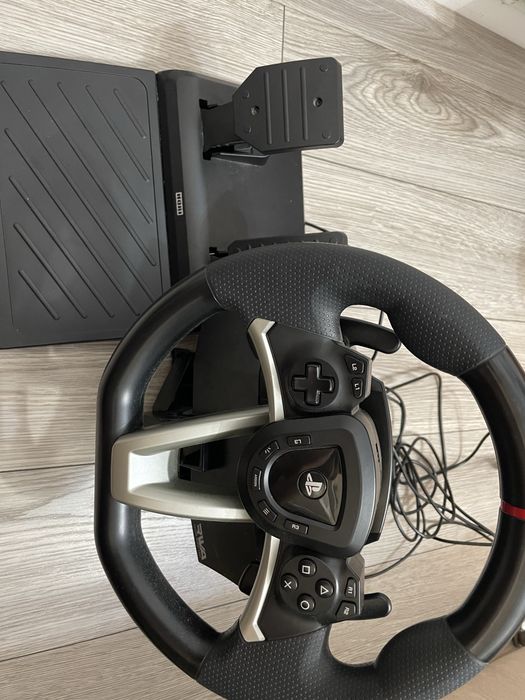 Volan Hori Racing Wheel Apex pentru PC , Playstation 4 si Playstation 5
