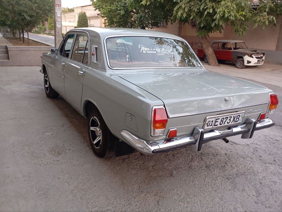 Gaz 2401 sotiladi