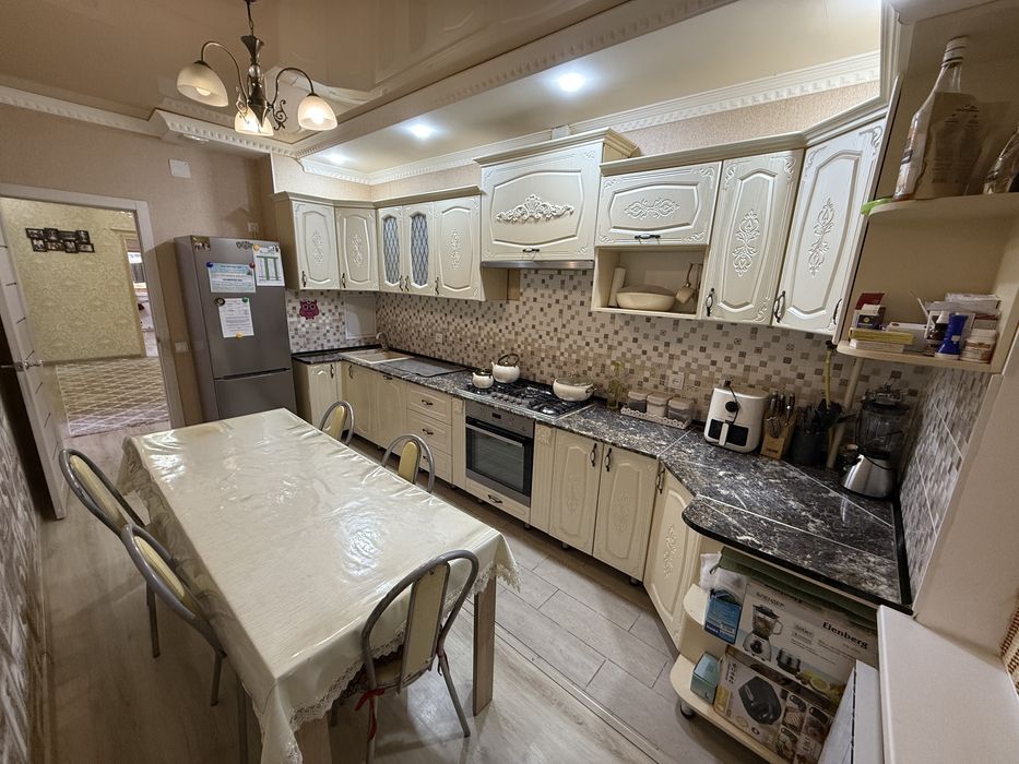 5 болмелі квартира сатылады