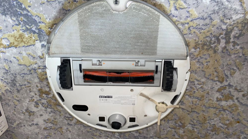 Робот пылесос Mi  Robot Vacuum-Mop