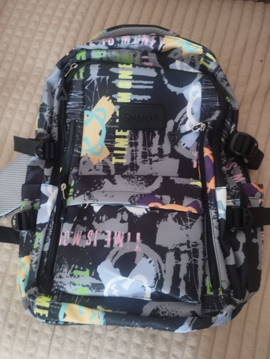 Продам рюкзак  новый