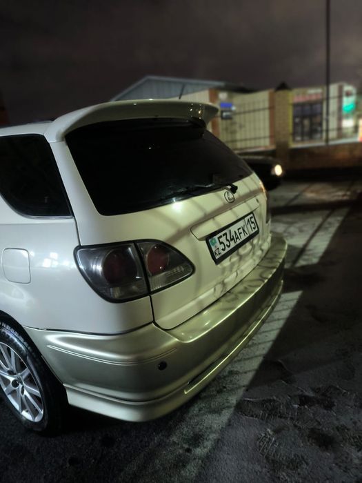 Тойота Харриер  1998 года