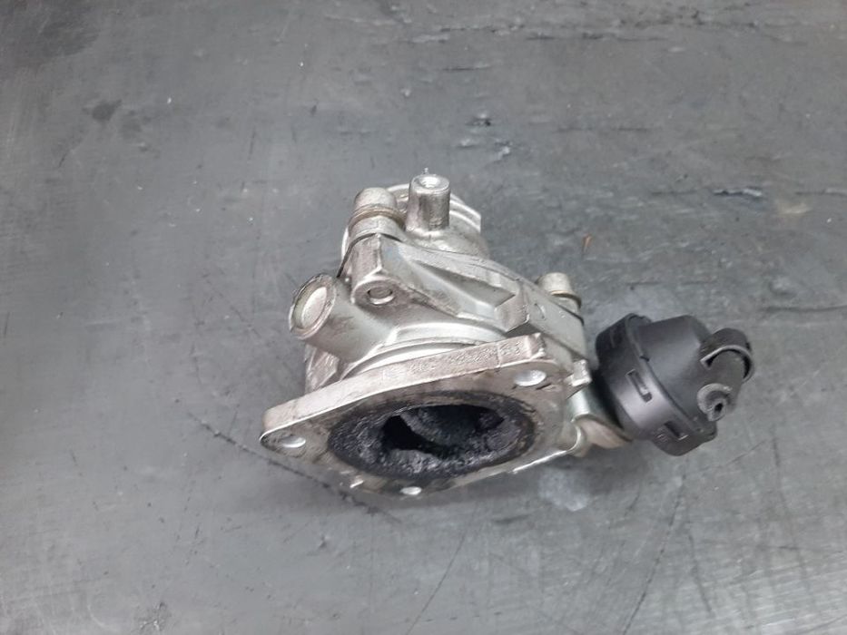 Clapeta acceleratie  1.9 jtd  alfa romeo gt 147 156 fiat bravo 2  46823851