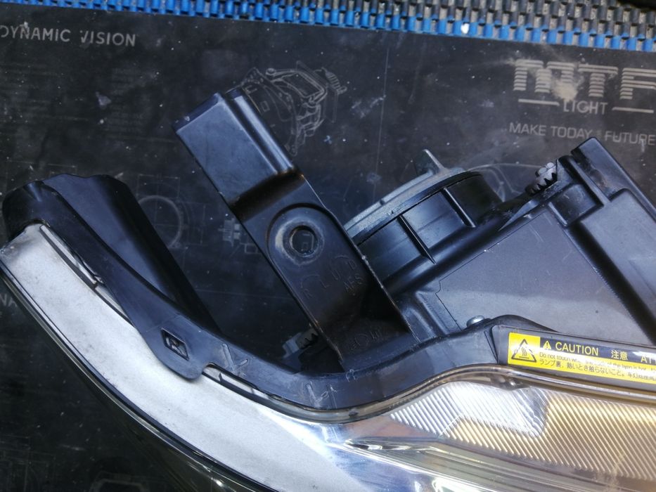 Фара камри 50 Европа AFS