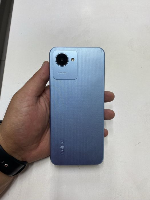 Realme 30C. В идеальном состояний