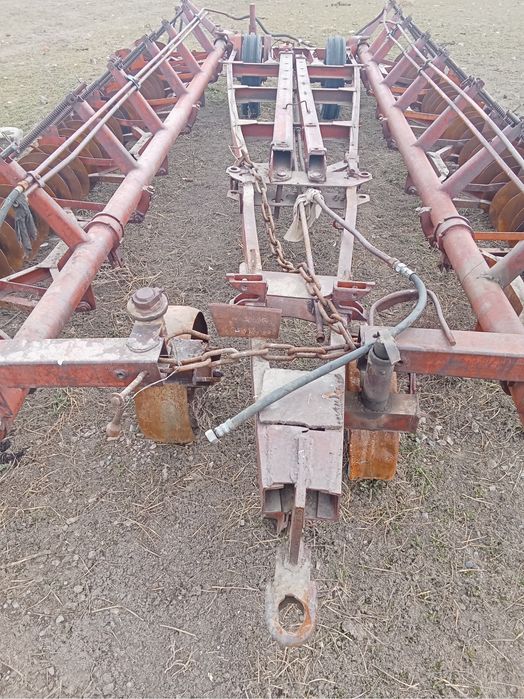 Трактор, культиватор, сельки, угольник