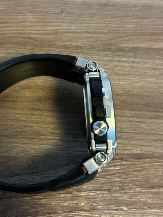 Casio G-Shock MTG-B1000D-1AER