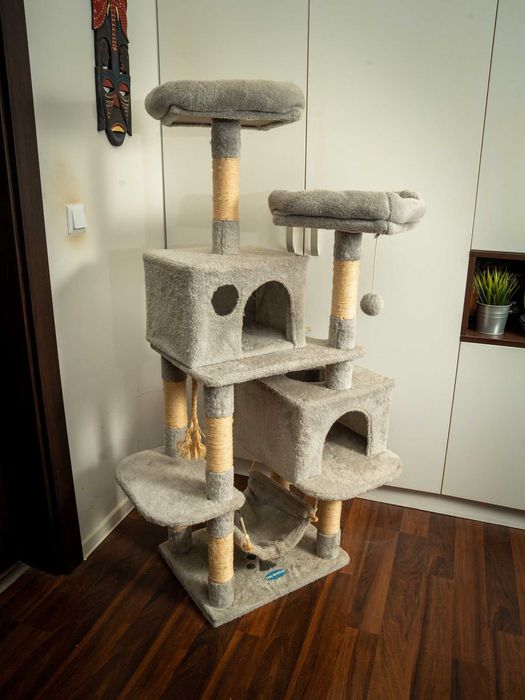 Ansamblu de joacă și zgâriat pentru pisici Hey Brother, 145 cm, stare excelentă