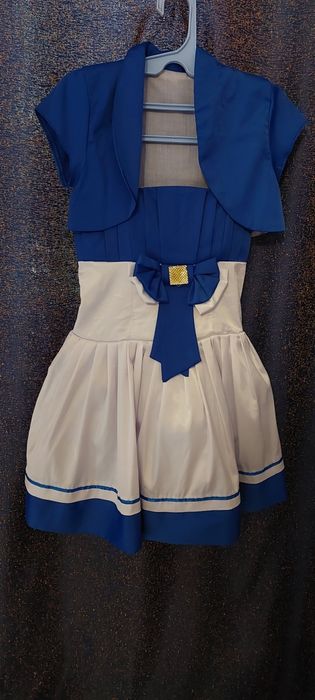 Продаю платье для девочки