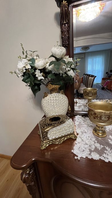 Декоративный набор(ваза и салфетница)