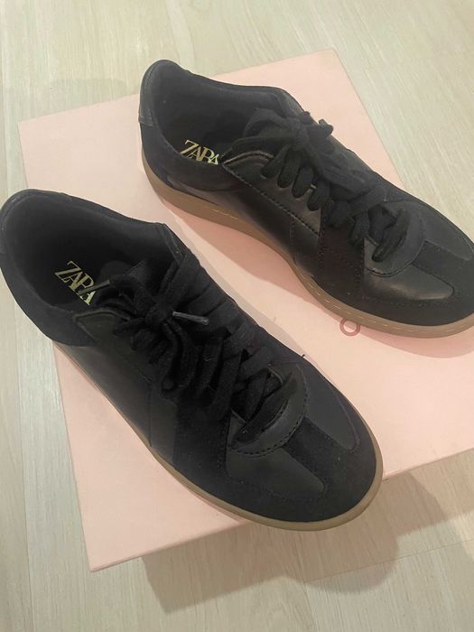 Кроссовки  подростковые, 36 размер