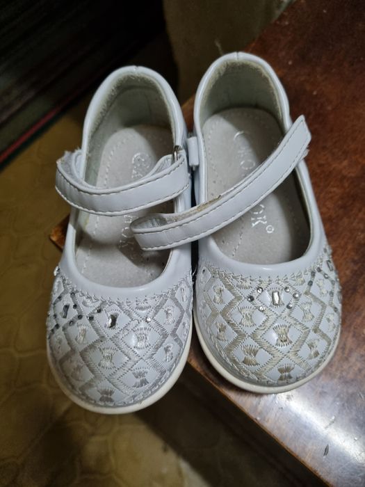 Белые туфли размер 21 фирма Котёнок