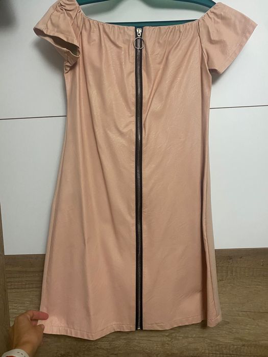 Разпродажба рокли С и М размер