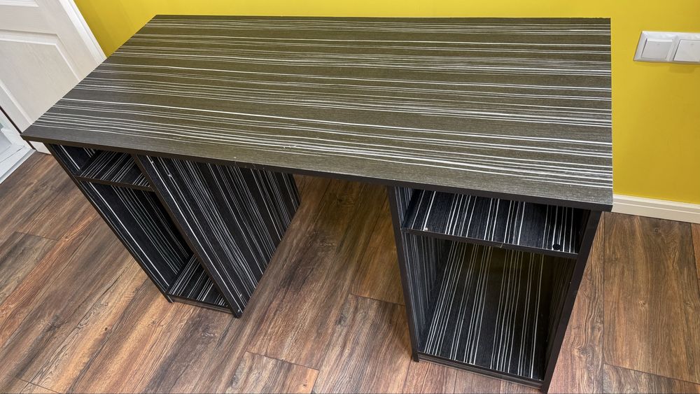 Продавам обзавеждане