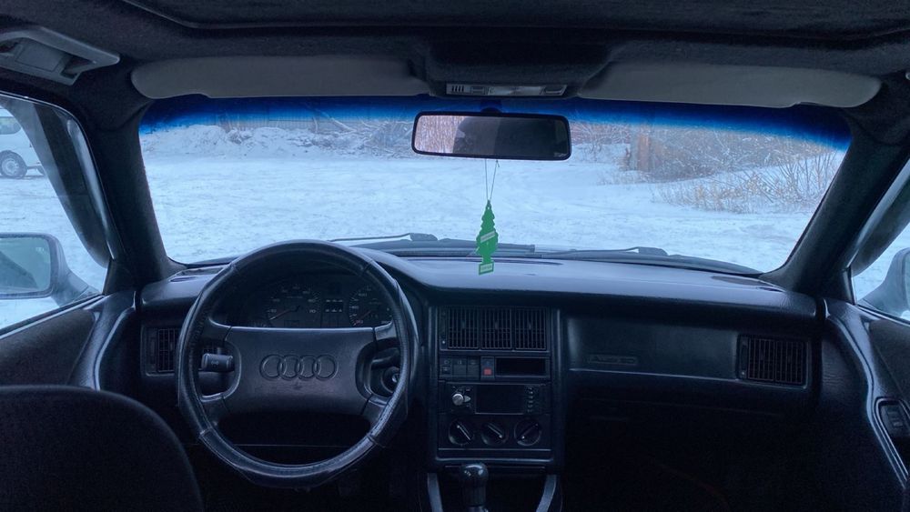 Ауди 80 б4 седан