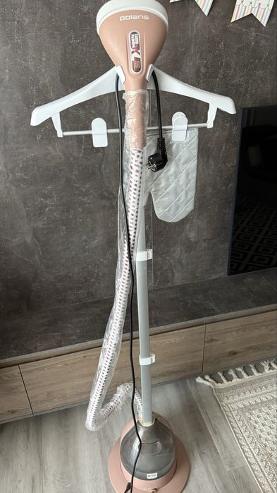 Отпариватель “POLARIS” 2200 Ватт, пар: 50 гр/мин