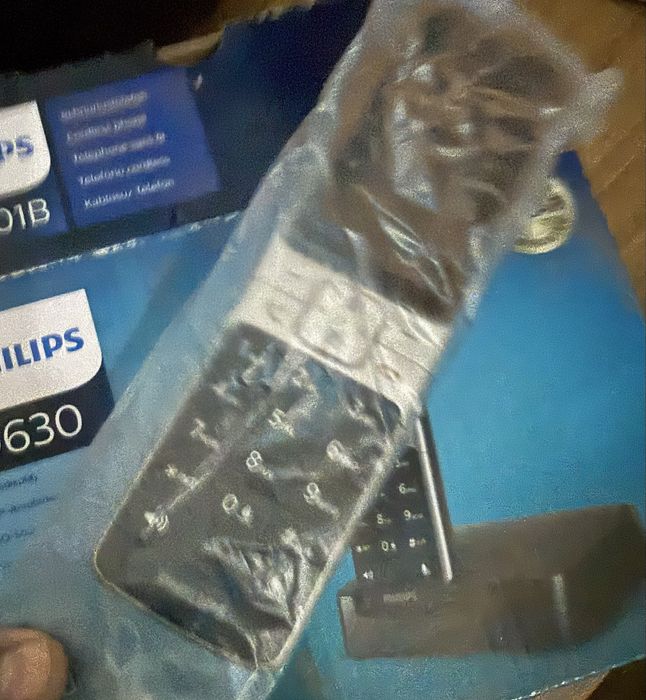 Домашный телефон Радиотелефон Philips D630 philips D6301B/38