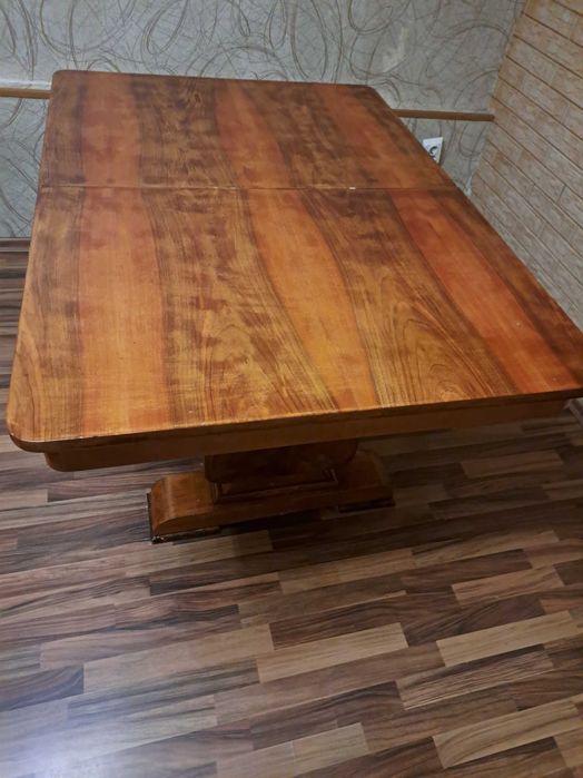 Масивна / Ретро /  Красива Кухненска Разтегателна Маса от Дърво