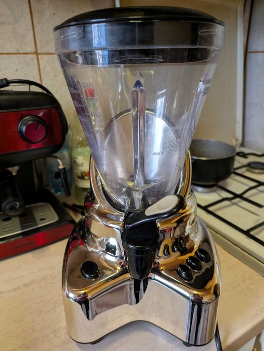 Vand aparat de facut suc Kenwood SB200