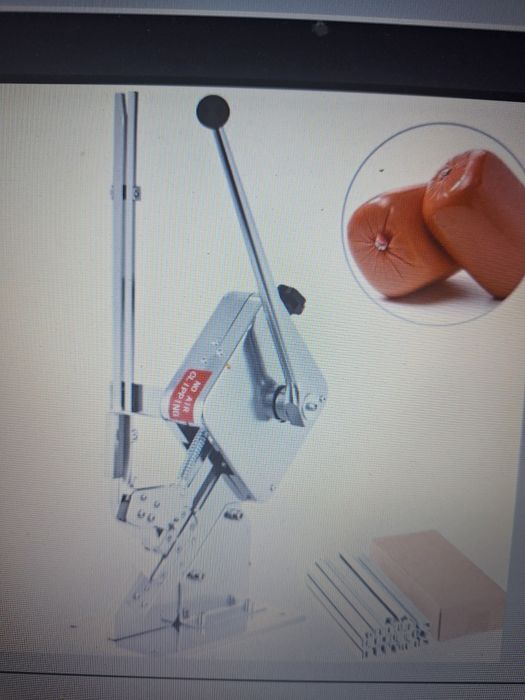 Клипсатор машинка за колбаси,суджук,пълначка,месобъркачка