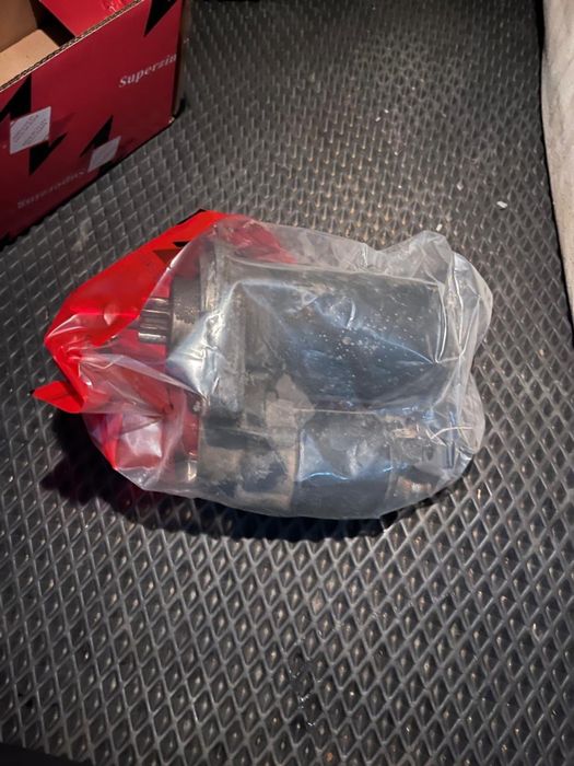 Продаётся стартер