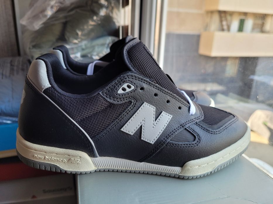 New Balance Tom Knox 600