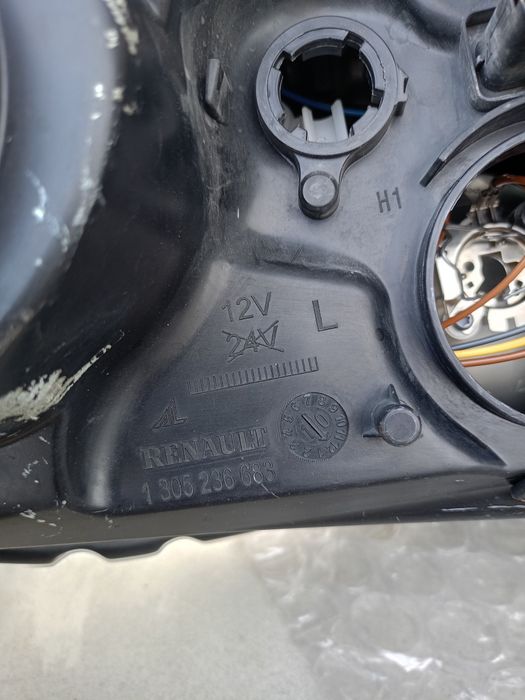 Фарове да Dacia Duster 2010-2013