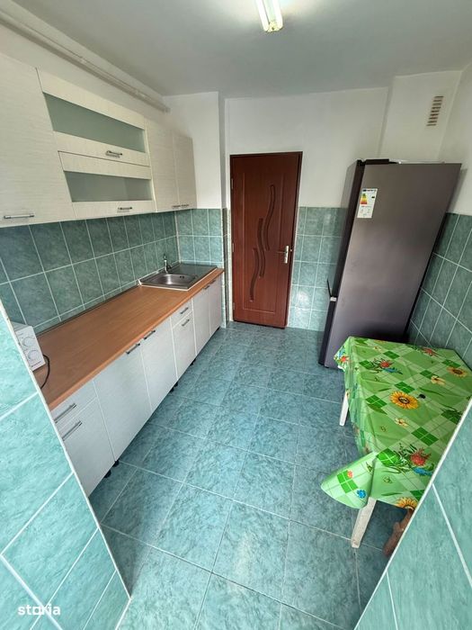 2 camere mobilat utilat de inchiriat zona Triaj strada Ciceu
