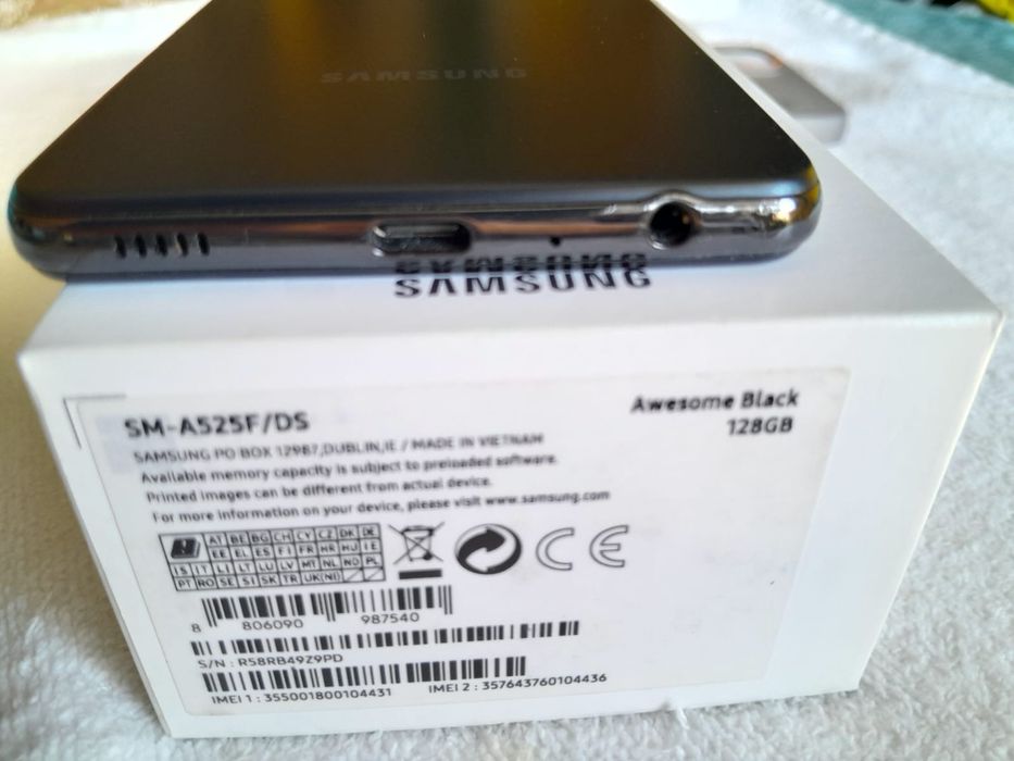 Vând Samsung galaxy A52 128 GB 6 GRAM Preț 600 de ron