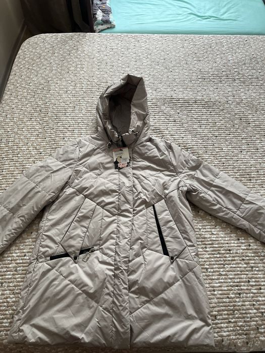 Куртка 52размер новый