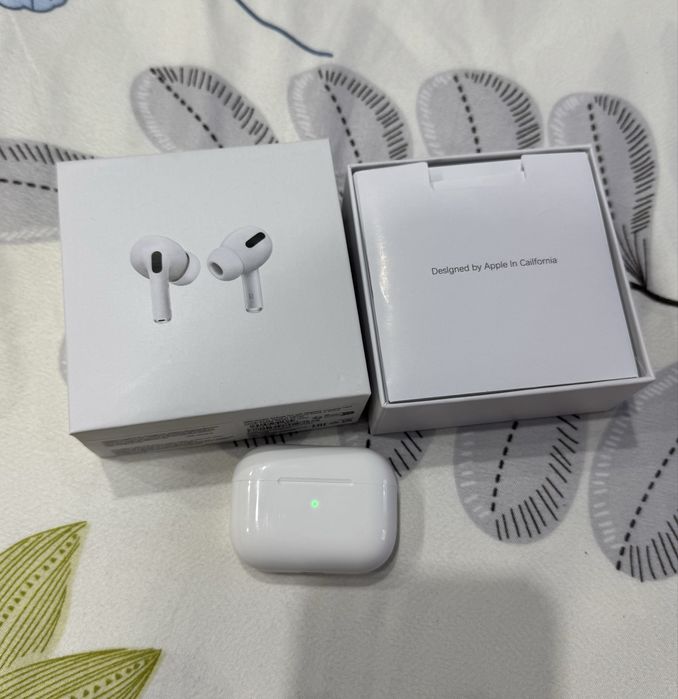 Наушники AirPods Pro
