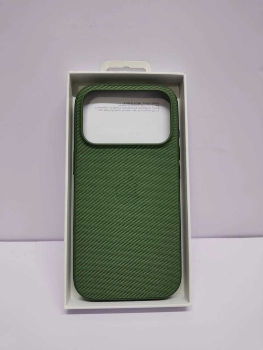 Чехол iPhone 17 Pro Max with MagSafe - Green, A3562 оригинал