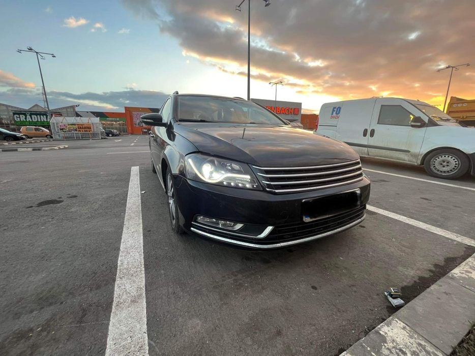 vând s-au schimb Passat 2012