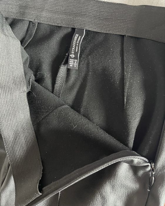 Pantaloni imitație piele