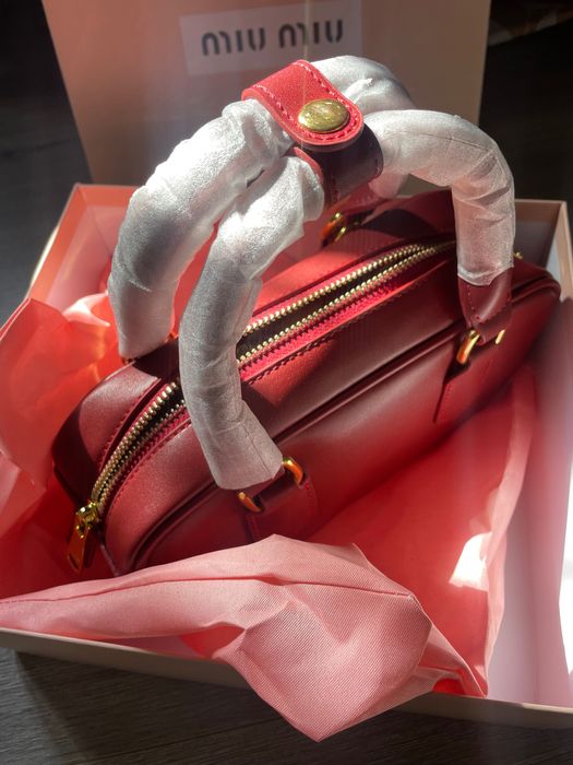 Сумка Miu miu с коробкой
