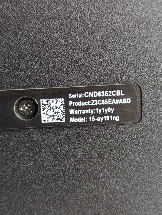 Laptop mid gaming hp 15.6 Intel i5 7200 video ATI r5 m330 2gb