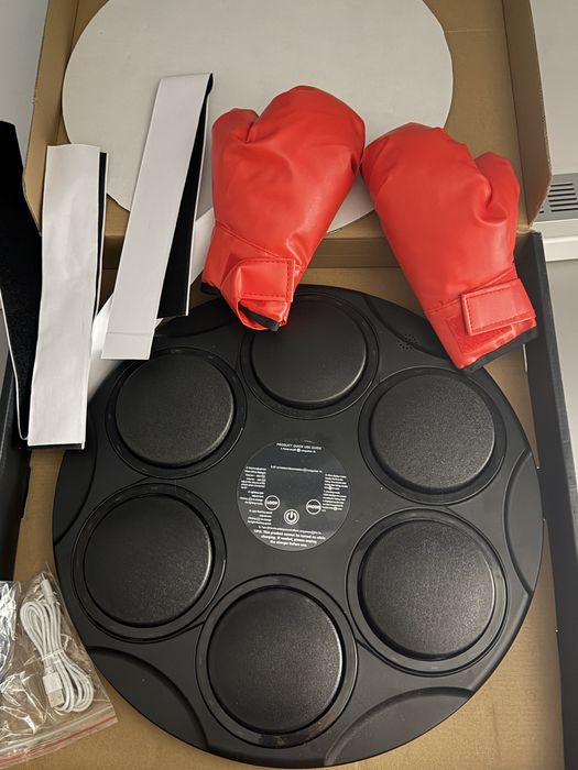 Музыкальный бокс