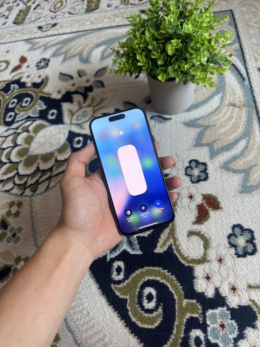 Продам iPhone 15 Pro 256GB!