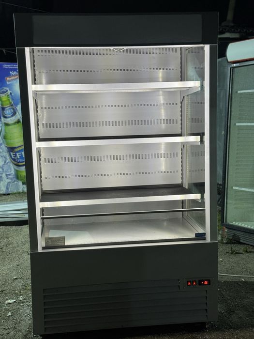 Продам витрины холодильники