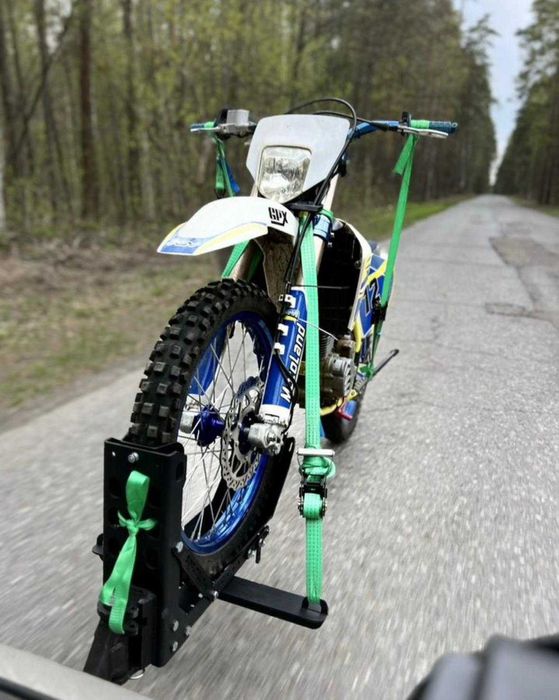 Крепление для перевозки мотоцикла