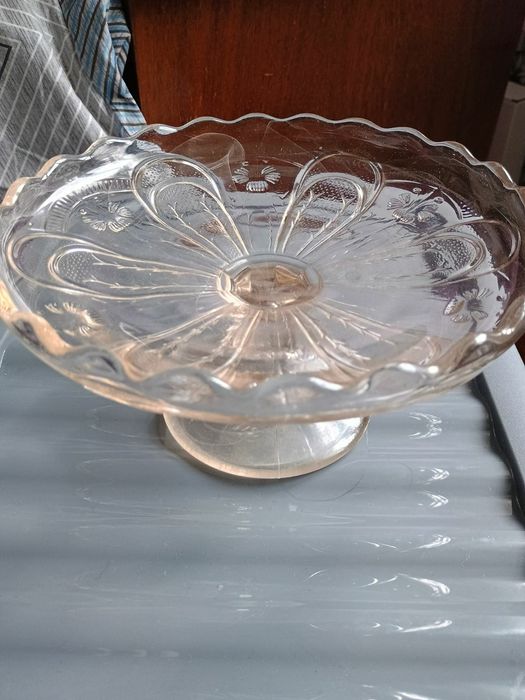 Стъклени фруктиери