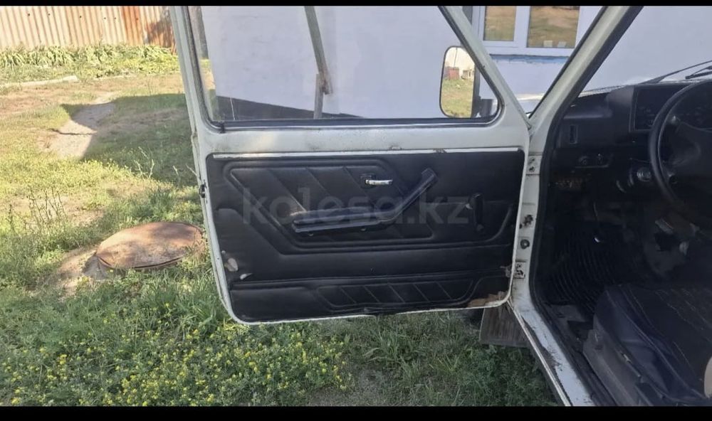 Продам ниву на ходу