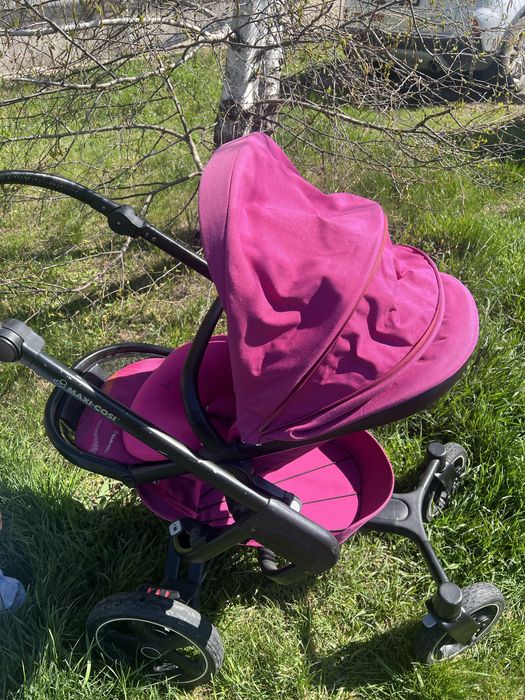 Maxi Cosi Nova 4 Frequency Pink
