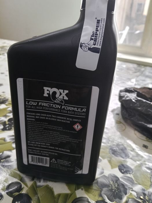 Продам оригинальное масло Fox 20wt